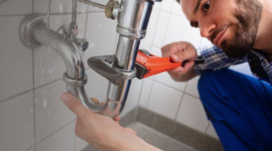 Professional same day plumber services in Forreston, TX